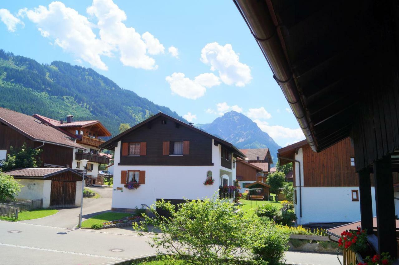 Gaestehaus Greiter - Sommer Bergbahnen Inklusive 奥伯斯特多夫 外观 照片